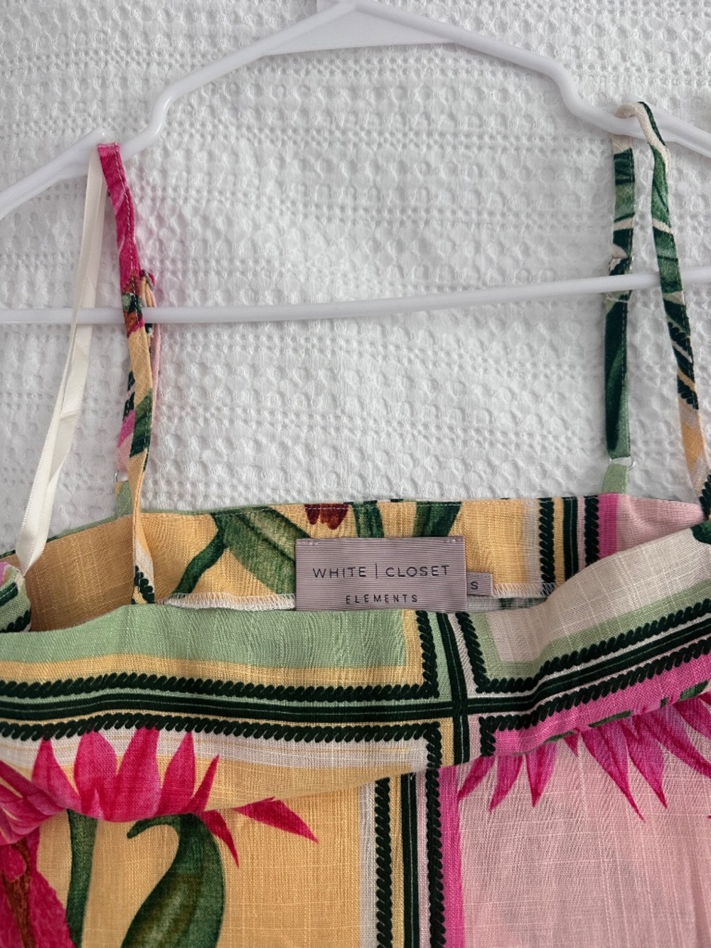 Tropical Linen Set - Picture 5 of 5